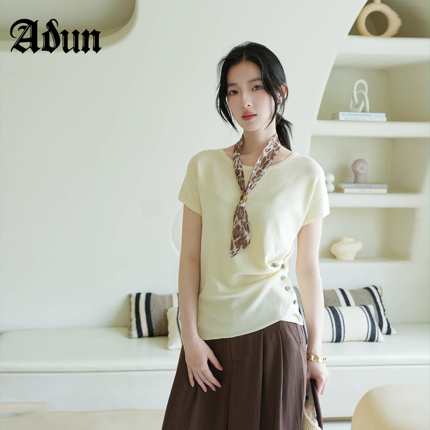 Abun【商场同款】2026年夏季新品韩系温柔风短袖针织衫上衣女