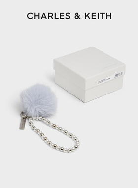 CHARLES&KEITH春季配饰CK8-13200001少女毛绒毛球串珠钥匙扣包挂