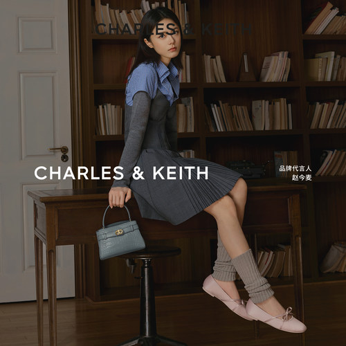蝴蝶结芭蕾舞鞋CHARLES＆KEITH