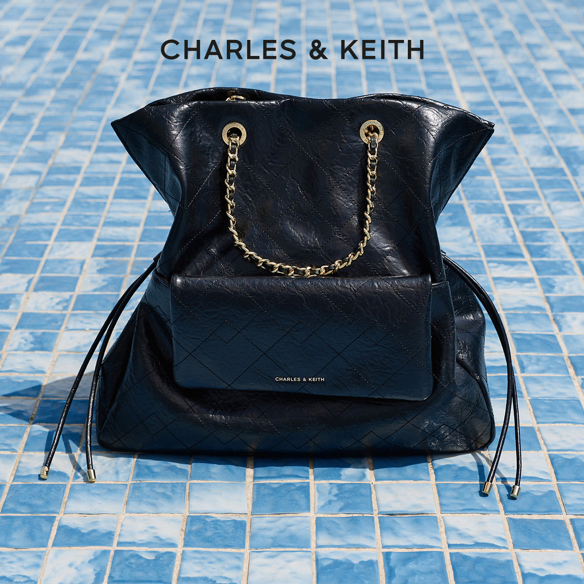 CHARLES&KEITH夏季女包CK2-30782756抽绳油蜡皮菱格链条包双肩包