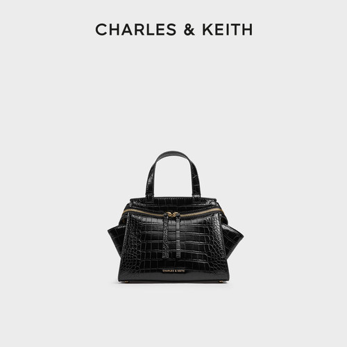 时尚鳄鱼纹蝙蝠包CHARLES＆KEITH
