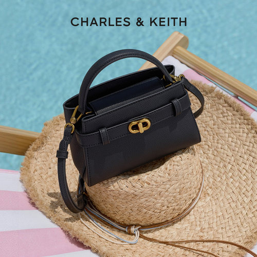 CHARLES&KEITH金属扣带单肩包