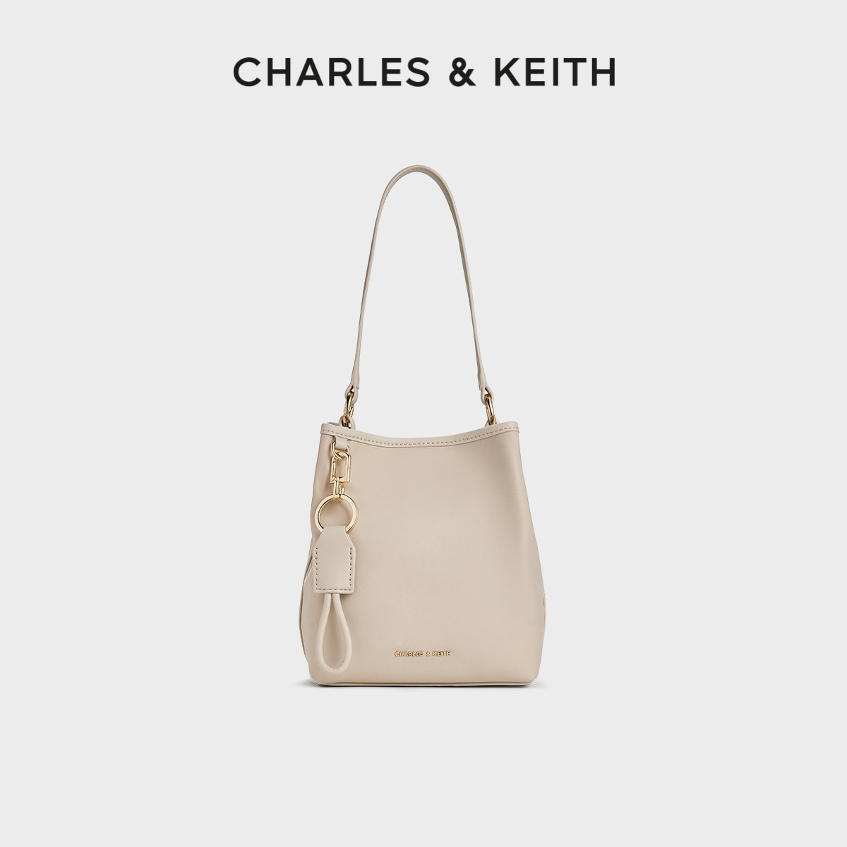 CHARLES&KEITH26夏季新款CK2-10782830尼龙手提斜挎水桶包腋下包