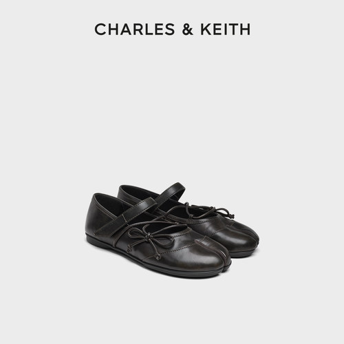 复古芭蕾玛丽珍鞋CHARLES&KEITH