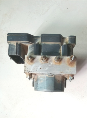 适用于长城哈弗H2刹车ABS泵总成防抱死制动控制单元3550110XSZ08A