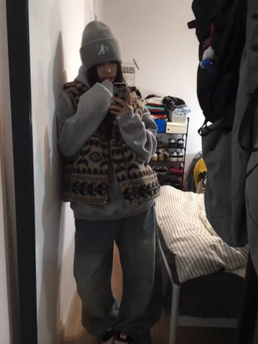 衣简衫复古费尔岛花纹高领拉链马甲外套女冬季叠穿保暖羊羔毛背心