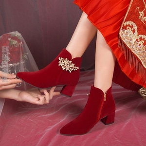 孕妇婚鞋加绒冬季高平红色婚靴冬天结婚婚纱结婚跟跟不累新娘婚鞋