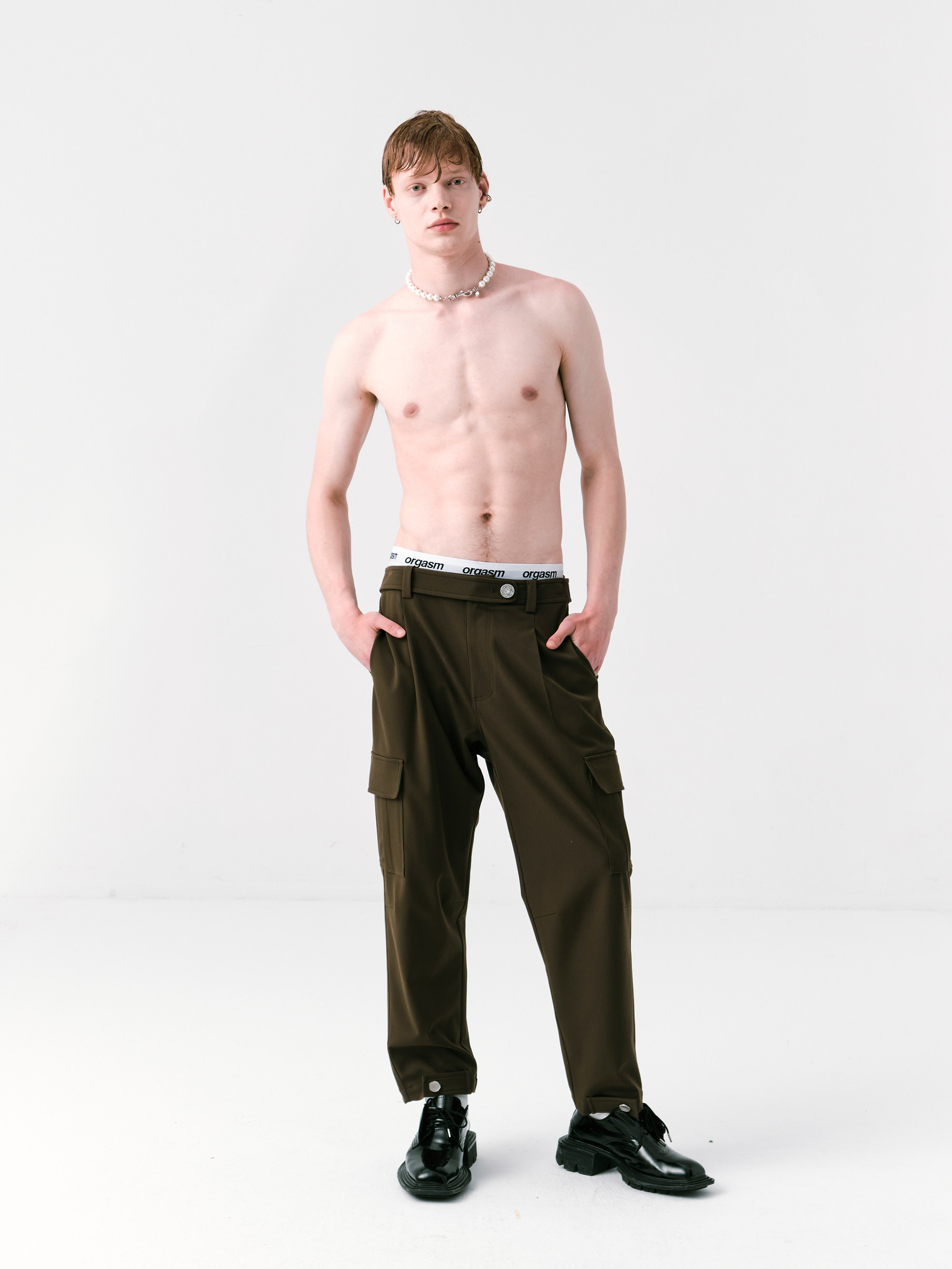 宽松微弹军绿色工装裤fngised