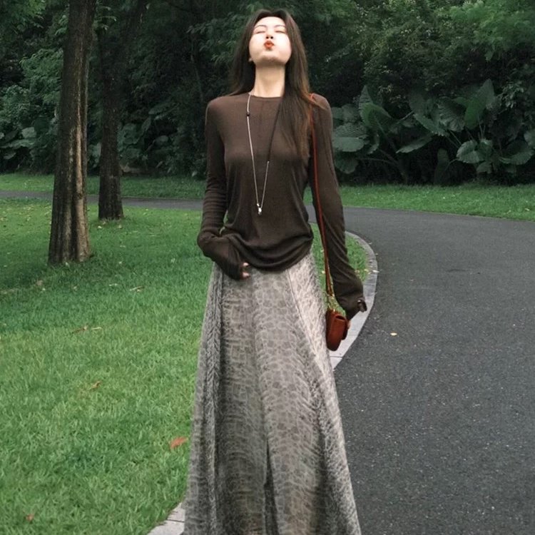 韩系独特超好看T恤长裙两件套装裙女早秋2025超火ootd穿搭一整套