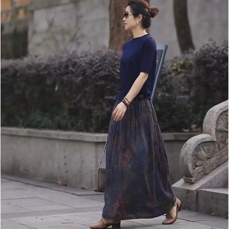 文艺复古牛仔蓝冰丝中袖松紧腰a字印花半身裙气质民族风两件套女