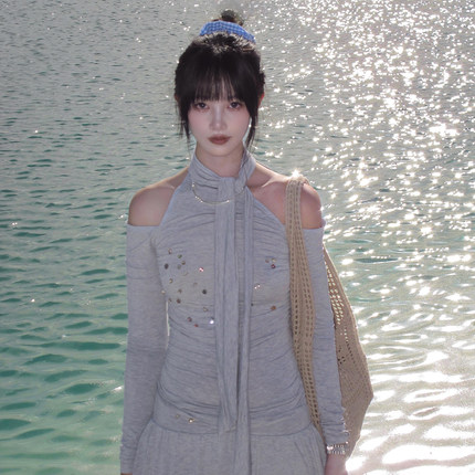 KeepBlue 艺术缪斯 铆钉亮钻灰针织套装女2024新款上衣半裙两件套