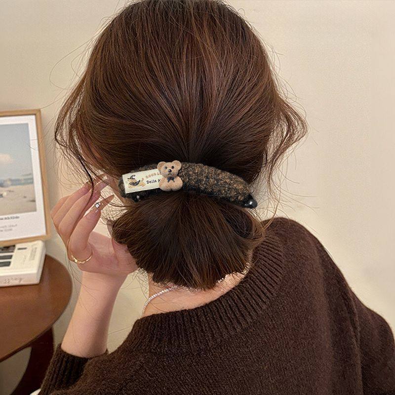 秋冬新款毛绒球球小熊香蕉夹女后脑勺盘发抓夹高级感鲨鱼夹子头饰