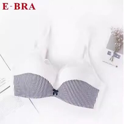 E-BRA蕾丝下厚上薄款无钢圈条纹