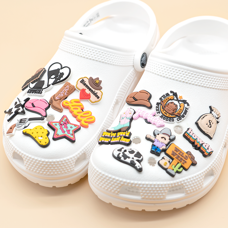 西部牛仔卡通洞洞鞋花智必星鞋扣鞋配饰卡骆驰沙滩包装饰扣小礼品