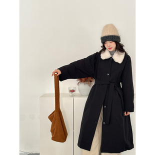 黑色羊羔毛拼接中长款鹅绒服2025韩系复古风收腰内里加绒加厚外套