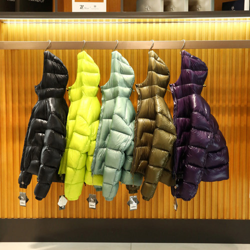 5000GT雪山系列！90白鹅绒！超高充绒！男女加厚面包服连帽羽绒服