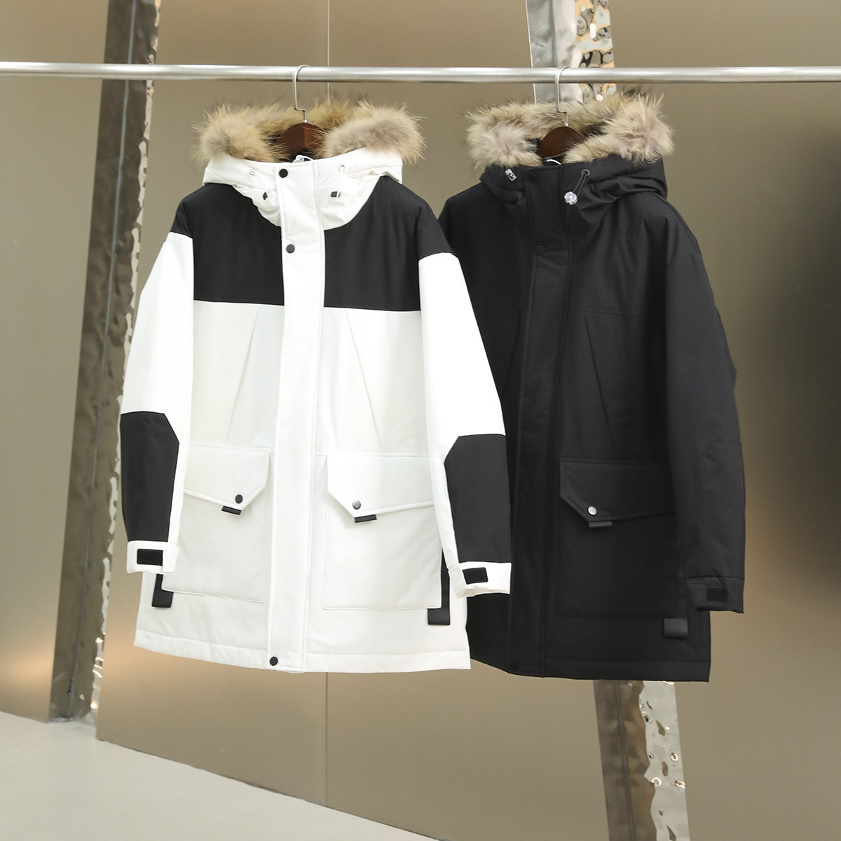 高端满配 90鸭绒+压胶分仓 真貉子毛领 秋冬男士中长款连帽羽绒服