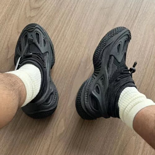 欧美单 原99.99美刀 飞织透气鞋面 橡胶发泡大底 男女户外运动鞋