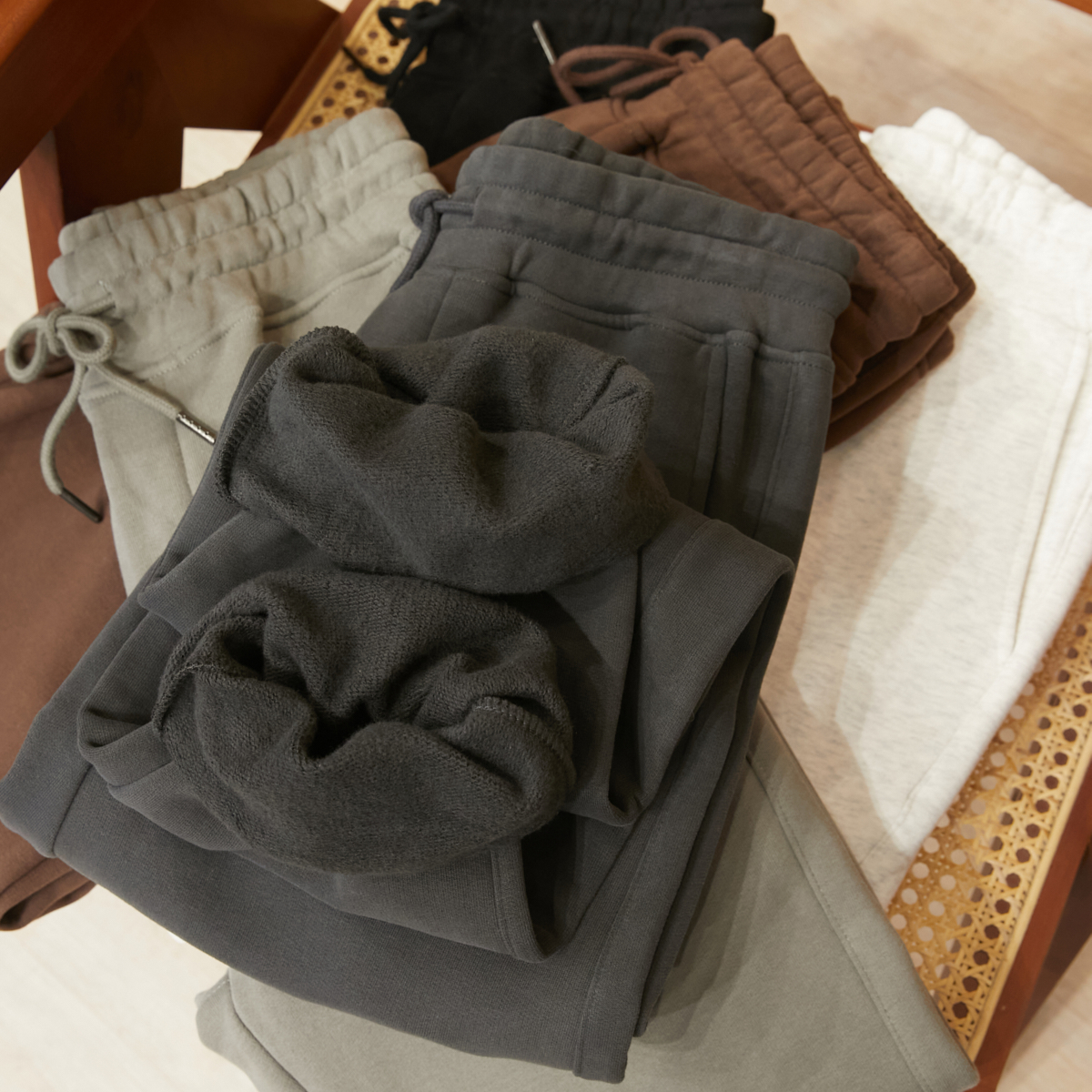 秋冬男士加绒加厚卫裤