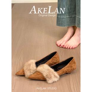 羊皮版~绒面复古尖头毛毛鞋女秋冬加绒粗跟单鞋通勤低跟玛丽珍鞋