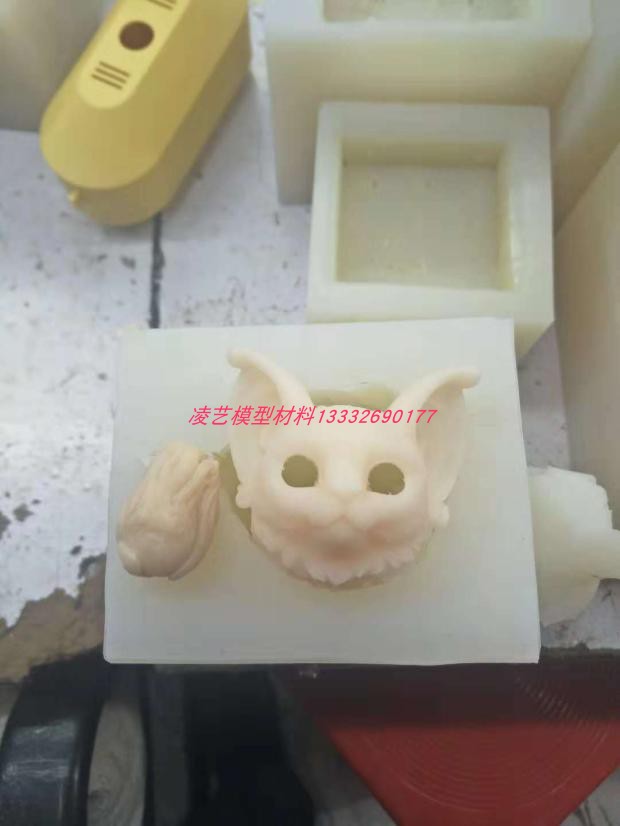 半透明硅橡胶手办高达模型工具