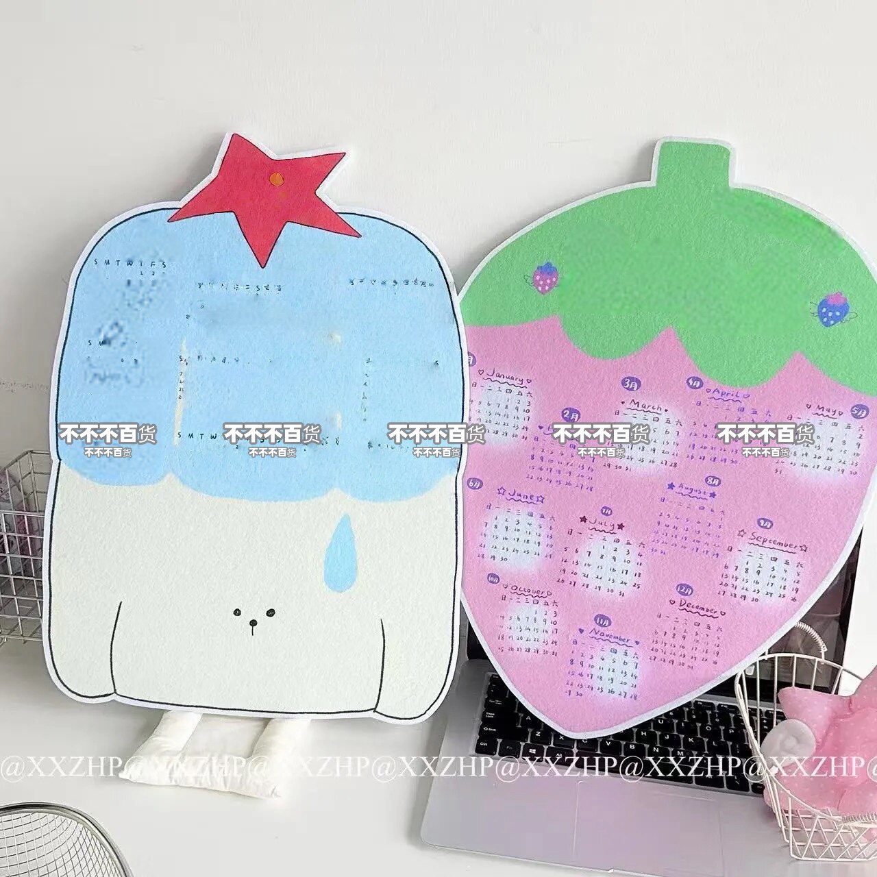 草莓小狗年历毛毡板吧唧痛板小卡背景照片墙免打孔装饰墙面板收纳