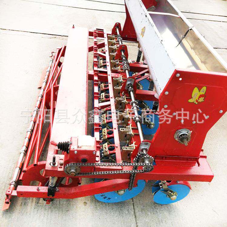 陕西家用娃娃菜精播机菠菜谷子粱种植机四轮车带动绿豆点播机