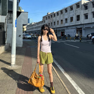 高腰百搭小众阔腿裤 美式 新款 女春夏季 复古绿棕条纹纽扣休闲短裤