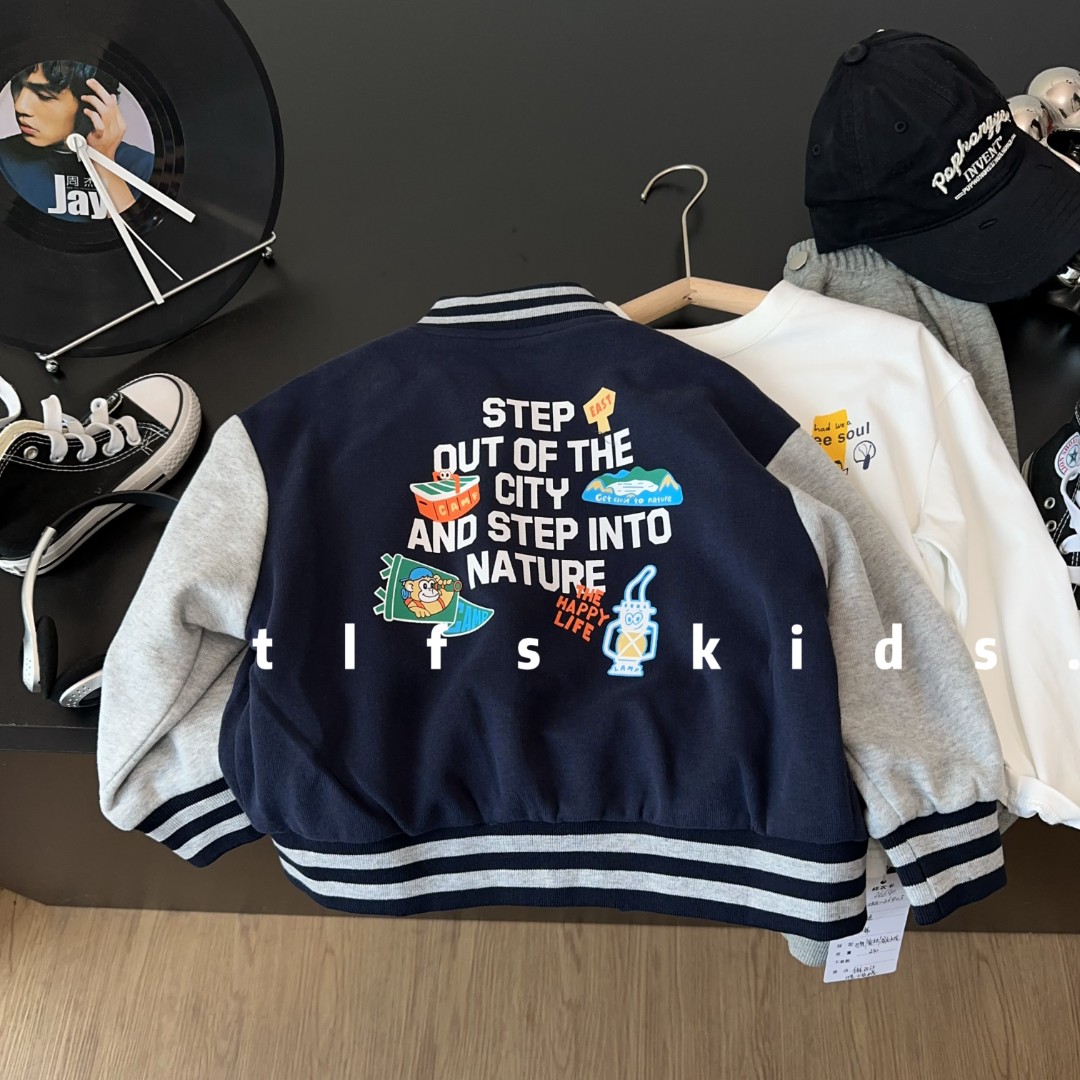 儿童秋季新款藏青拼接印花棒球服外套男童休闲韩版立领潮流外套