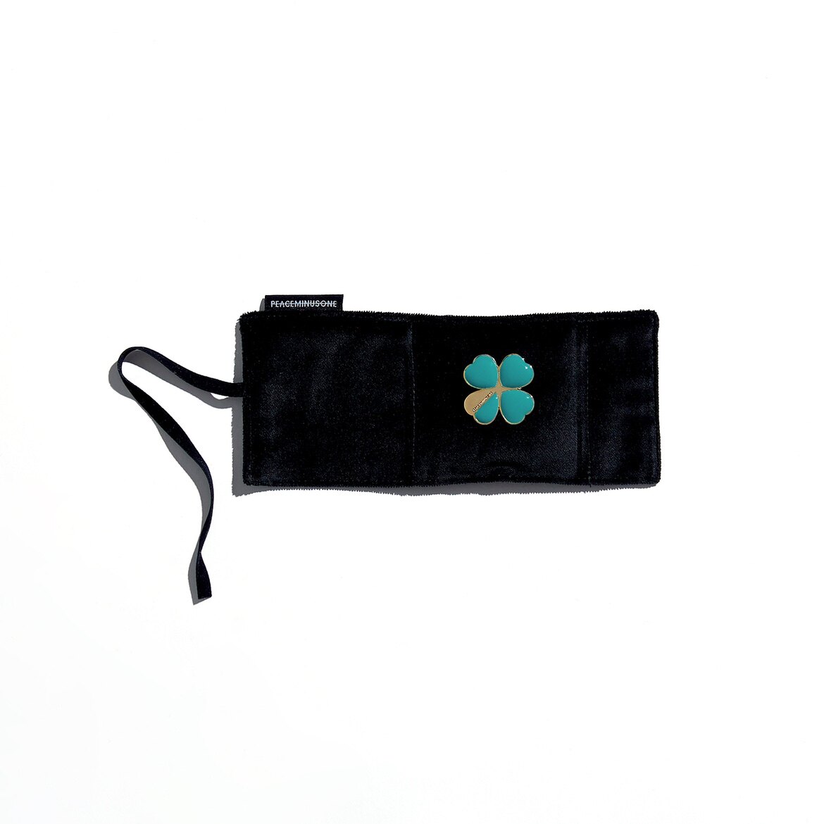 PMO peaceminusone 四叶草胸针徽章 CLOVER BROOCH #1 MINT/PINK