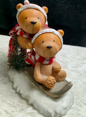 树脂小熊摆件，样品瑕疵介意勿拍