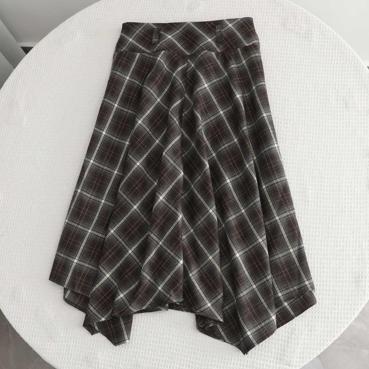 诗家~2026春季新款时尚格子不规则中长裙减龄高腰显瘦百搭半身裙,女装/女士精品,半身裙,淘宝优惠券,粉丝福利购,淘宝优惠卷