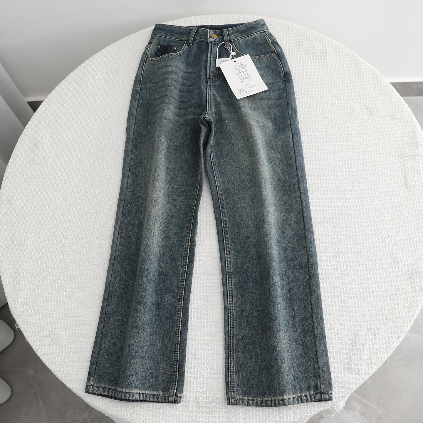 复古显瘦高腰加绒加厚直筒牛仔裤女2025秋冬新款通勤垂感保暖长裤