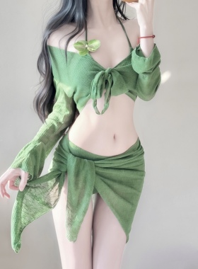泳衣女款高级感分体比基尼四件套绿色显白性感挂脖度假泡温泉泳装