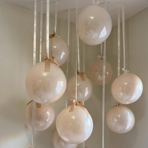 冷肤色吊顶气球美陈开业活动布置