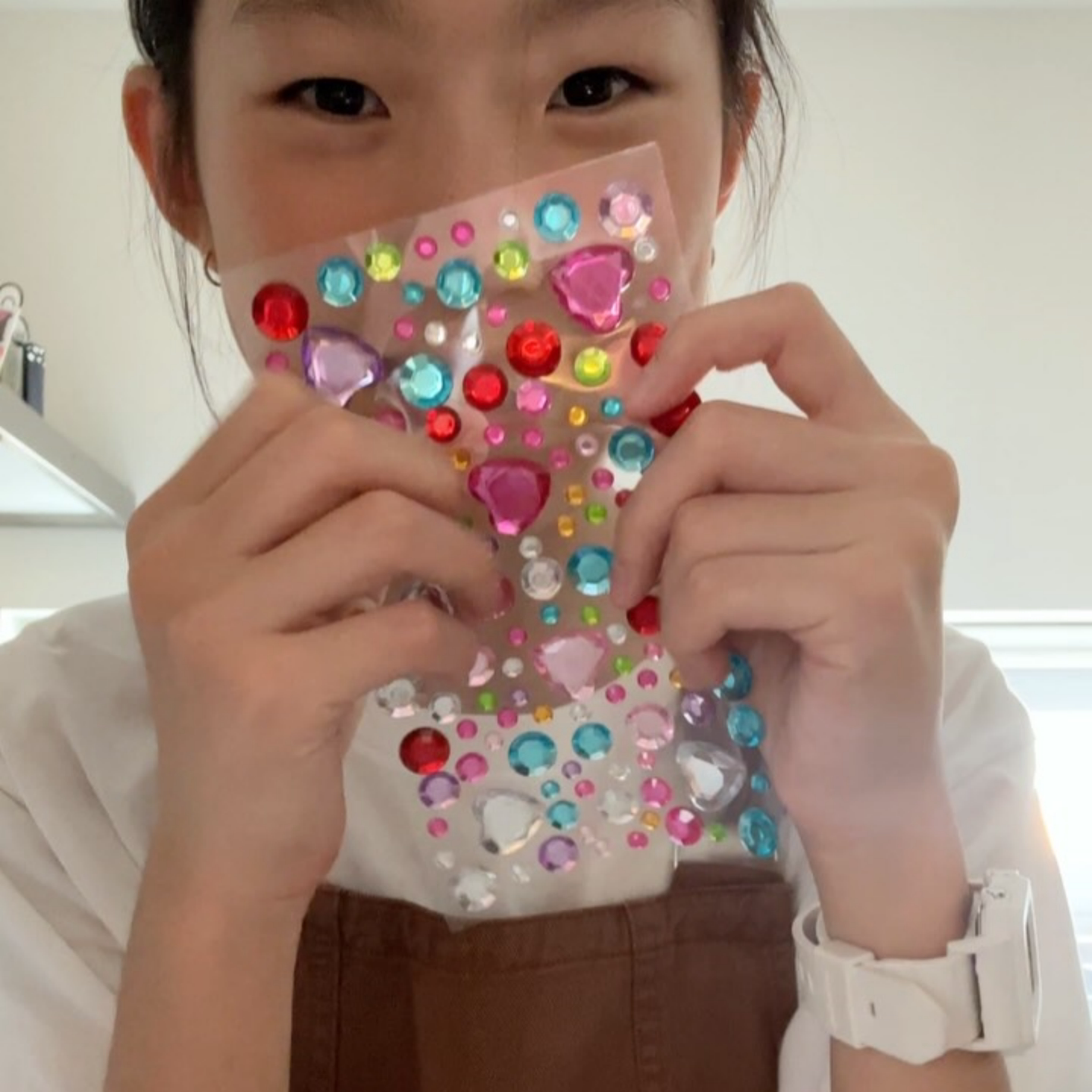 亮片贴纸爱心水晶贴彩色炫彩贴派对DIY贴纸儿童手工创意脸贴宝石