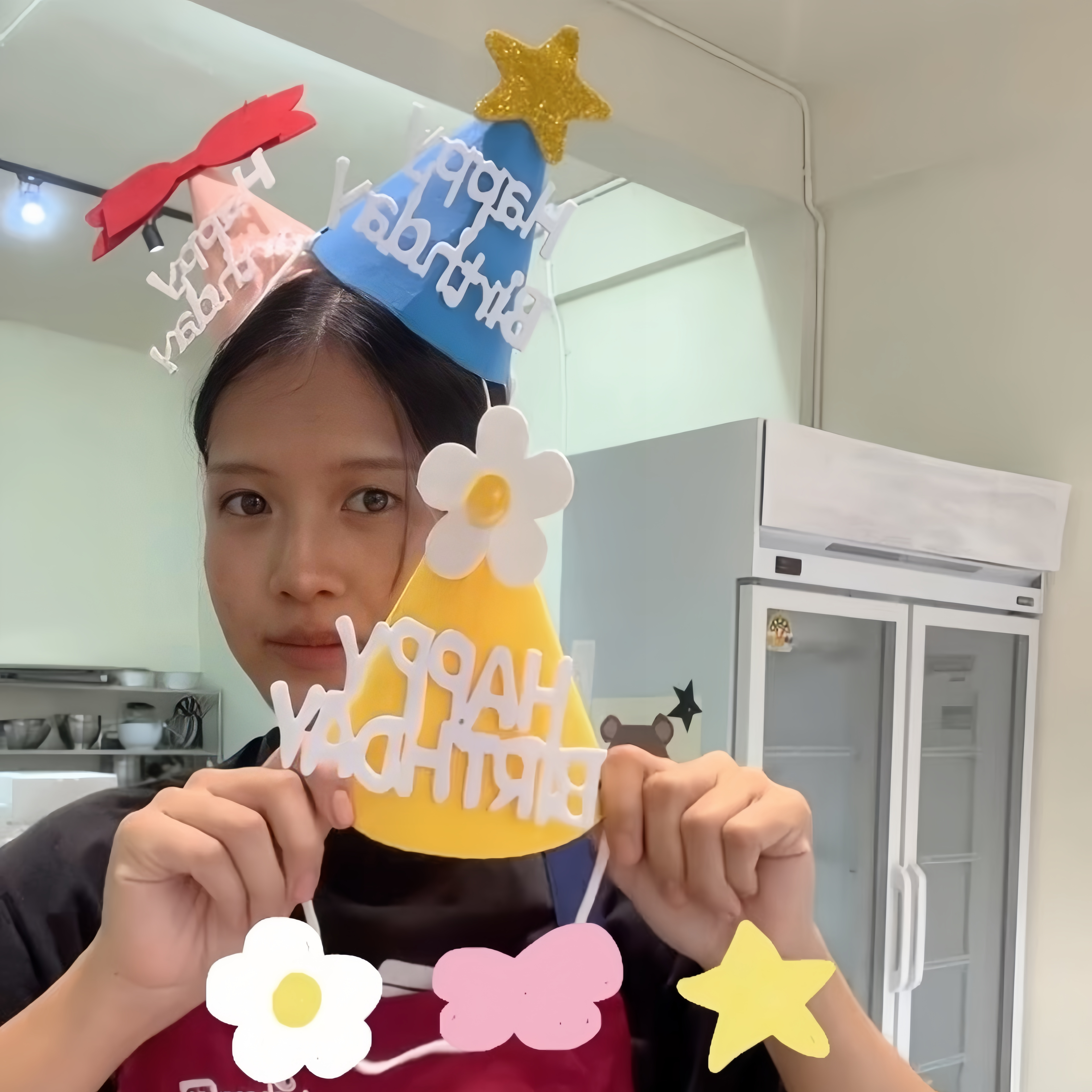 同款韩式蛋糕彩色生日帽花朵字母