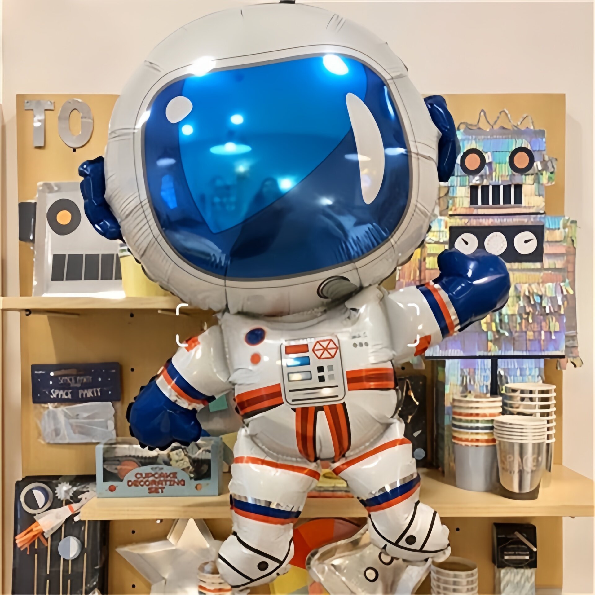 生日会装饰火箭进口铝箔气球派对星空科幻布置卡通铝膜宇航员气球