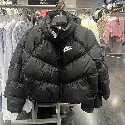 耐克女短款防风羽绒保暖夹克外套