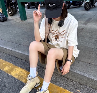 Nike AIR Jordan FLIGHT男女透气圆领短袖T恤FB7400-010 DX9594