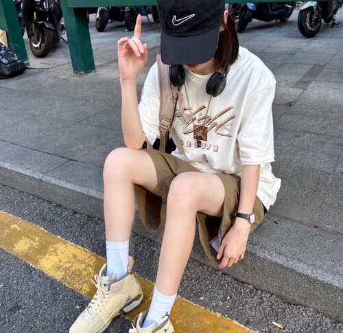 耐克乔丹男女圆领短袖T恤