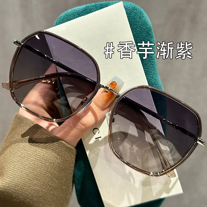 高档超大框太阳眼镜女高级感显瘦2024新款超轻偏光太阳镜可配度数