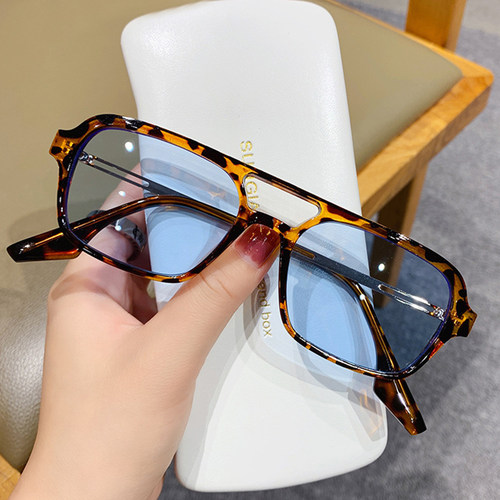 双梁太阳镜镂空防晒韩版女方形