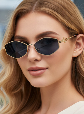 菱形金属太阳眼镜女ins小框墨镜