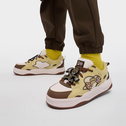 FILA FUSION | Mr Doodle联名斐乐情侣板鞋2025年冬季新款休闲鞋