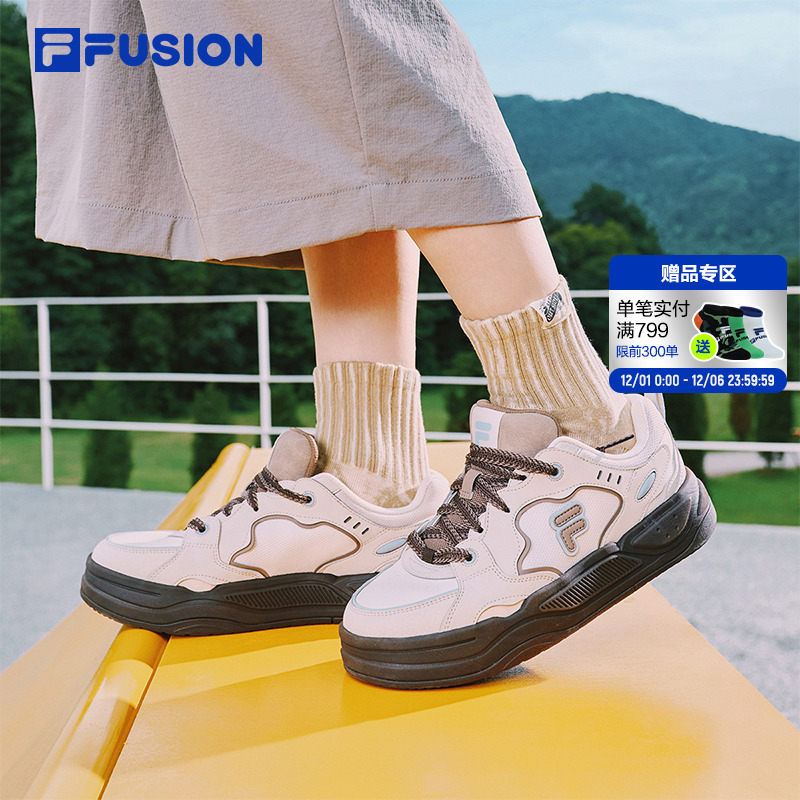 FILAFUSION情侣休闲轻便板鞋