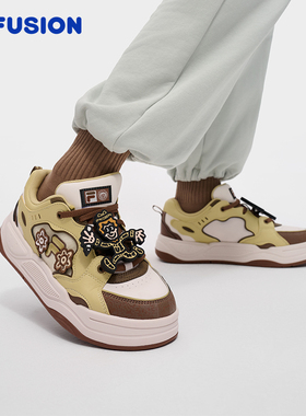 FILA FUSION | Mr Doodle联名斐乐潮牌板鞋2025年冬季新款休闲鞋