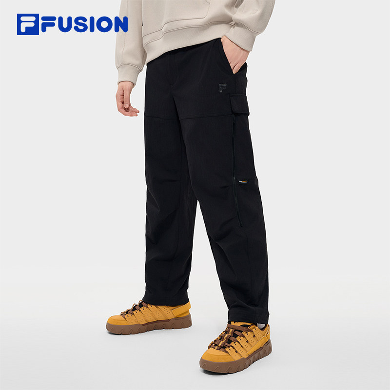 FILA FUSION斐乐潮牌梭织长裤男2026新款官方时尚休闲宽松工装裤