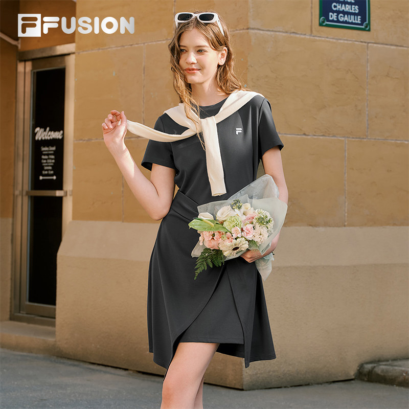 FILA FUSION斐乐潮牌连衣裙女2026夏季新款修身中长款