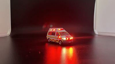 Tiny合金加灯消防局救护车